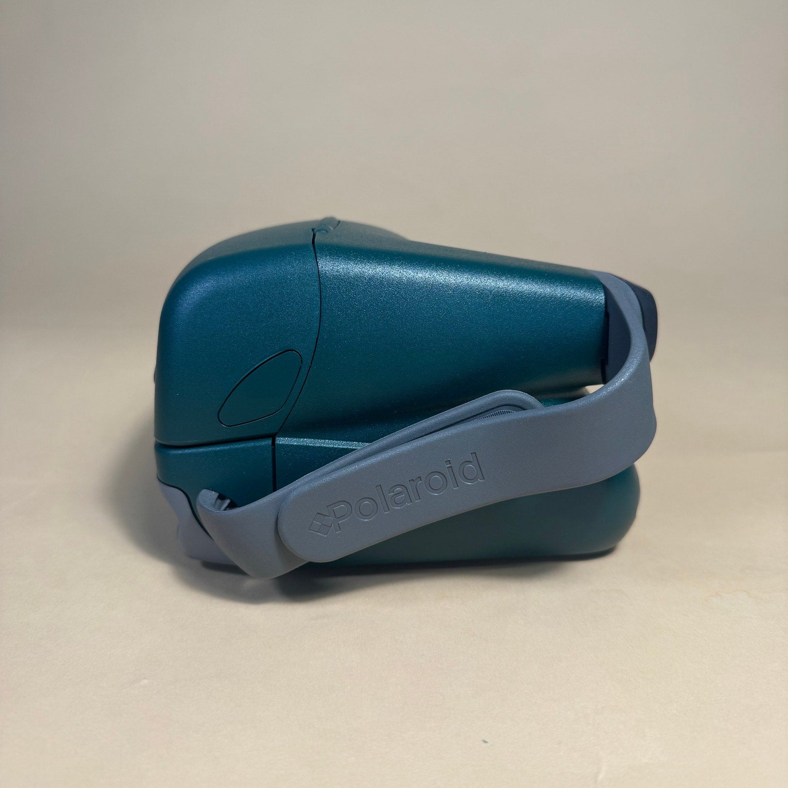 Polaroid One-Step Express Camera FREE 600 Film Included - (Green)
