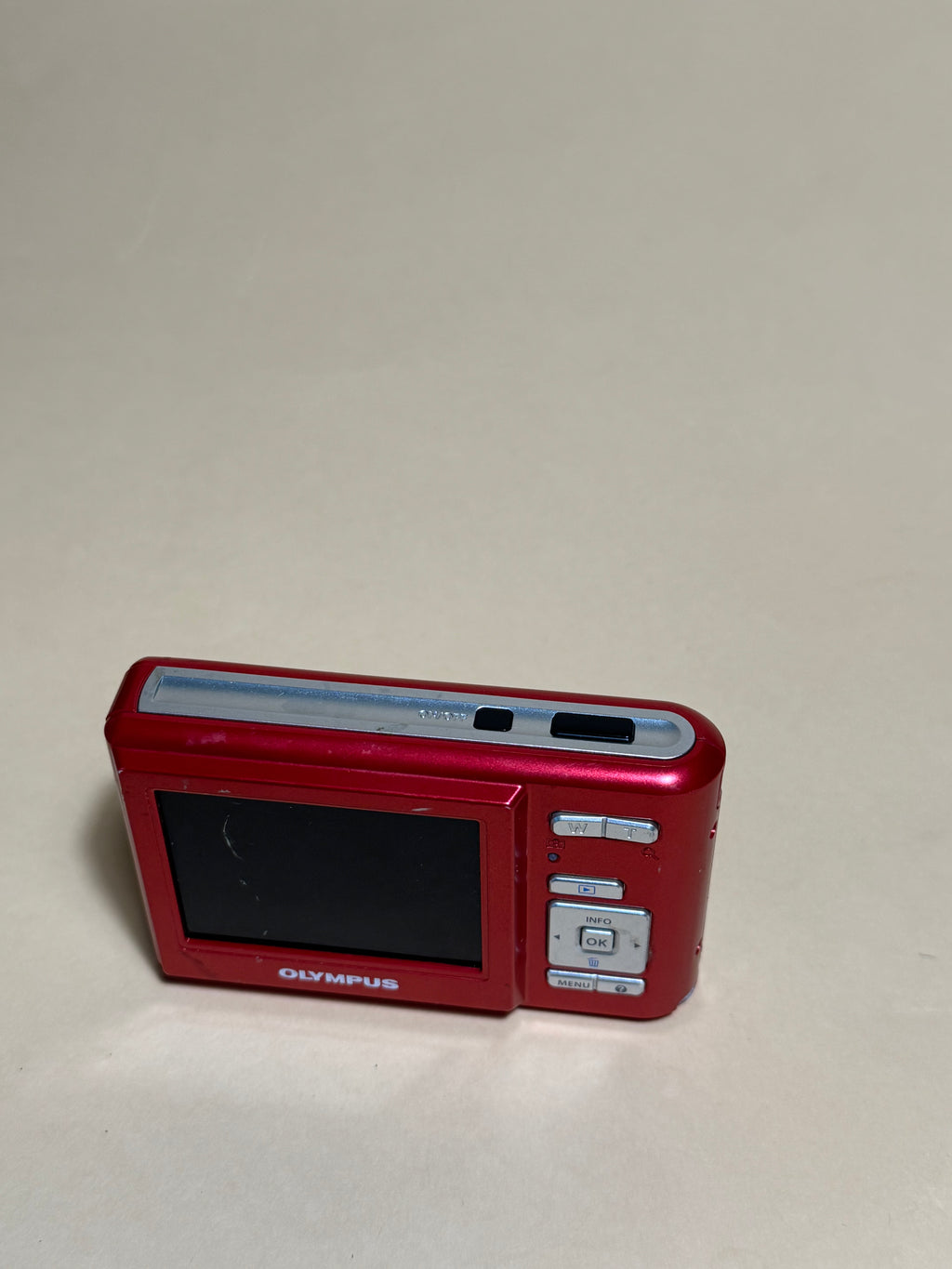 Olympus T-100 12MP Digital Camera (Red)