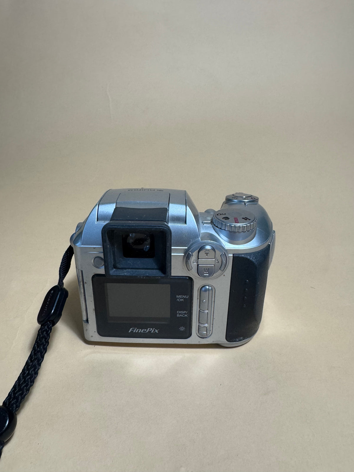 Fujifilm FinePix S3100 Digital Camera (Silver)