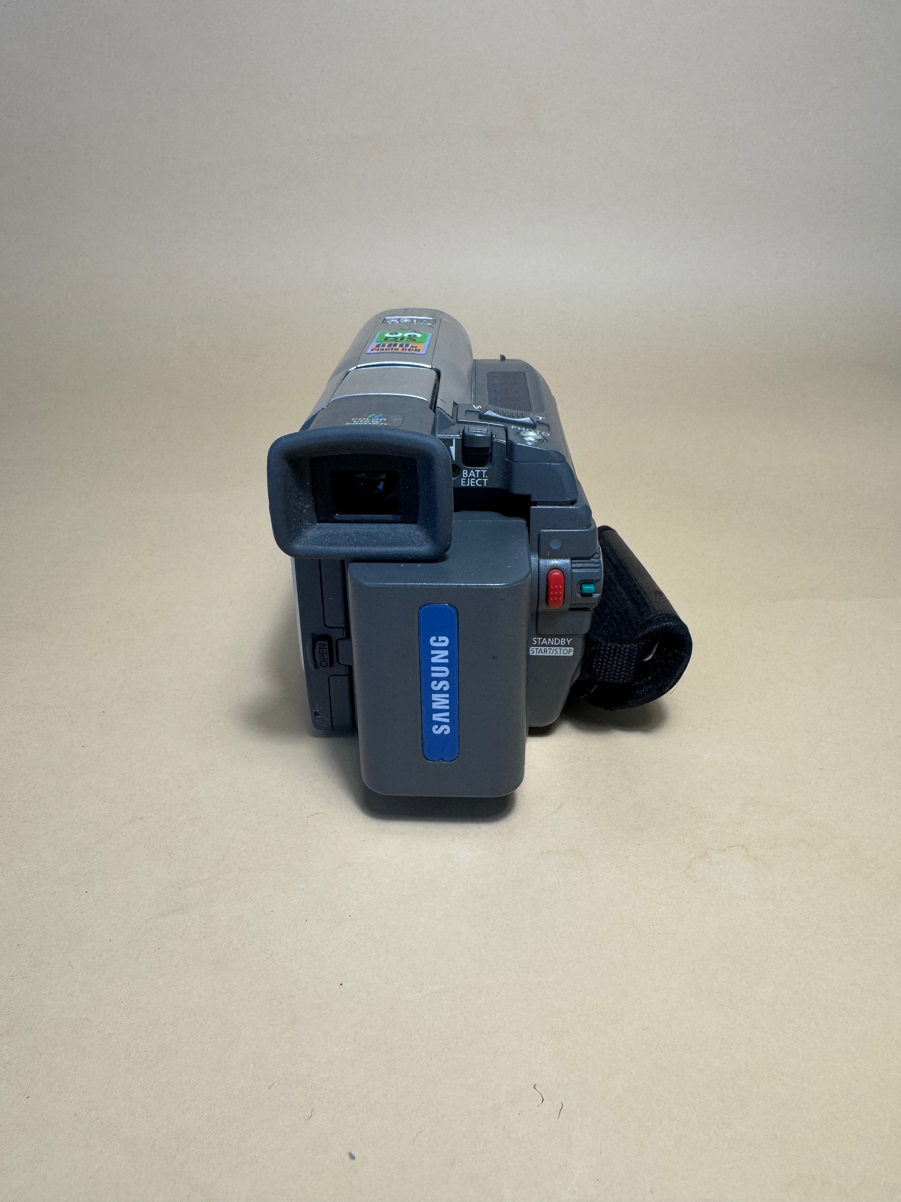 Samsung SCD60 Video Camera Recorder