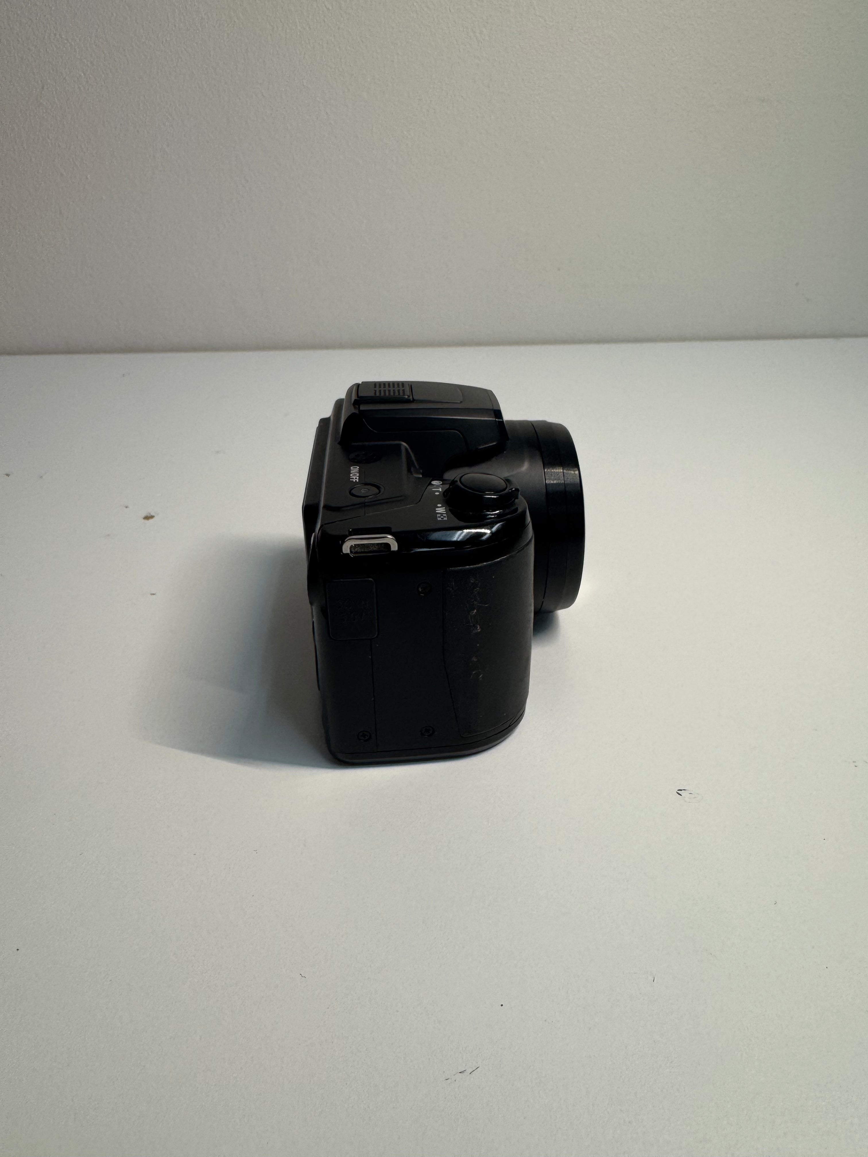 Nikon Coolpix L105 - Black