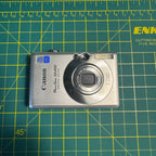 Canon PowerShot SD450 Digital Elph 5MP Digital Camera (Silver)